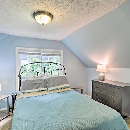 Enchanting Family House With Balcony Less Than 3 Mi To Wvu! Моргантаун Экстерьер фото